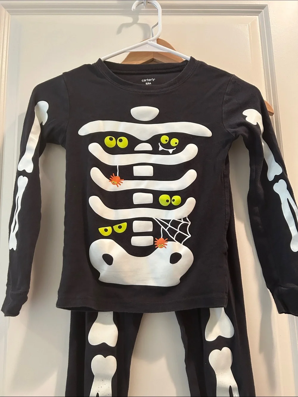 Carter's Black Skeleton Pajama Set with Neon Green Eyes Orange Spiders size 8 - Picture 10 of 14
